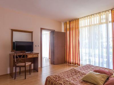 Hotel Tivat del Mar****/ex Caesar Palace/2023